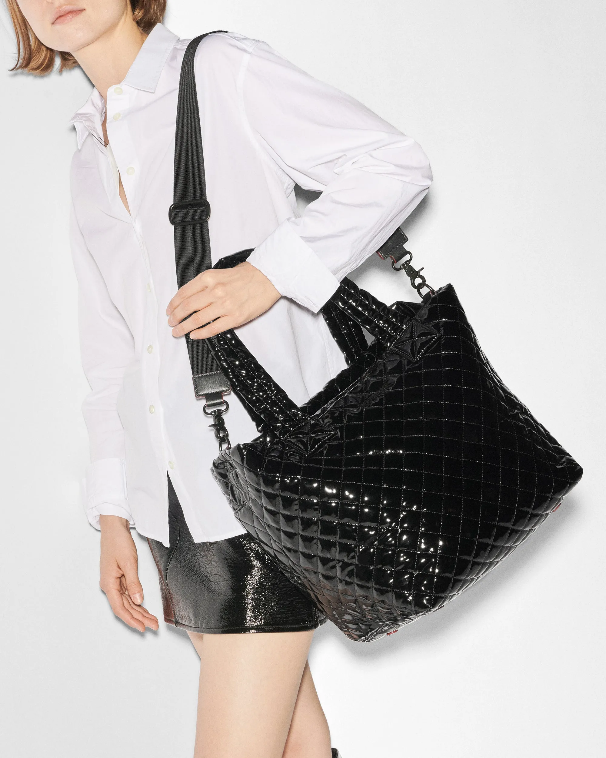 Black Lacquer Medium Metro Tote Deluxe