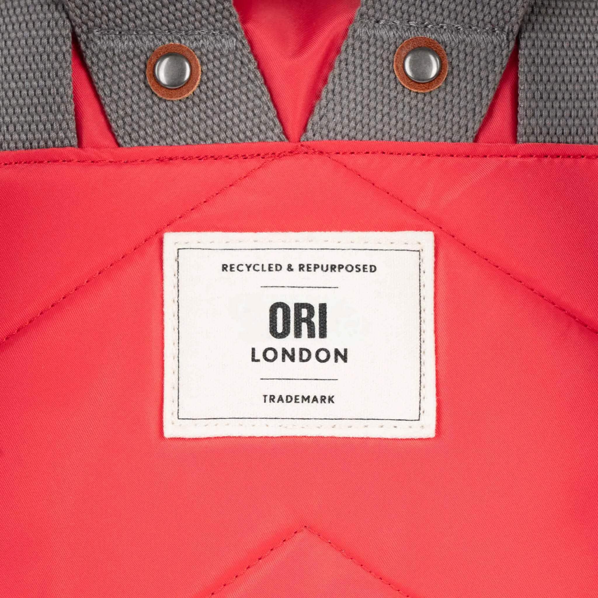 Camden P Poppy Recycled Nylon