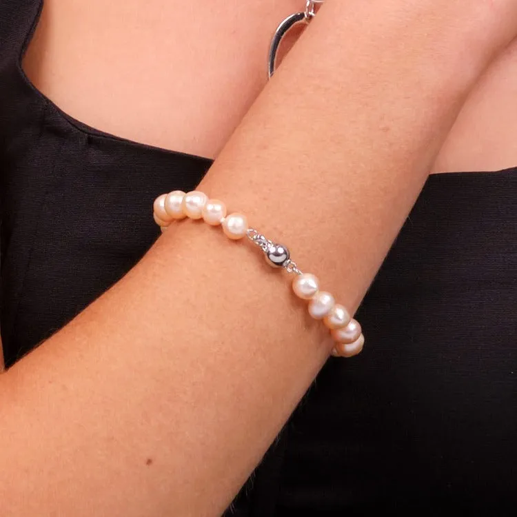 Classic 7-8mm Freshwater Pearl Necklace, Bracelet and Earring Set With Magnetic Clasp