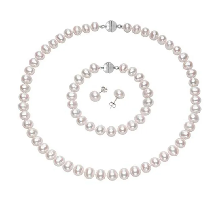 Classic 7-8mm Freshwater Pearl Necklace, Bracelet and Earring Set With Magnetic Clasp