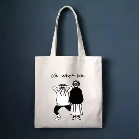Eco-Conscious Fashion Canvas Zipper Tote for Modern Women