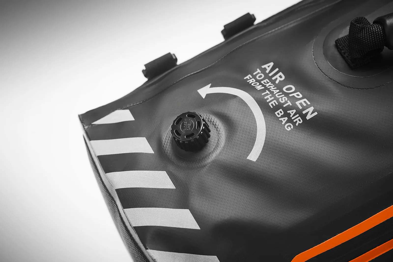 Fuel Expedition Backpack Black/Orange