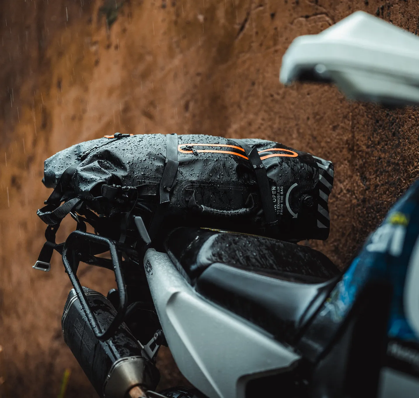 Fuel Expedition Backpack Black/Orange
