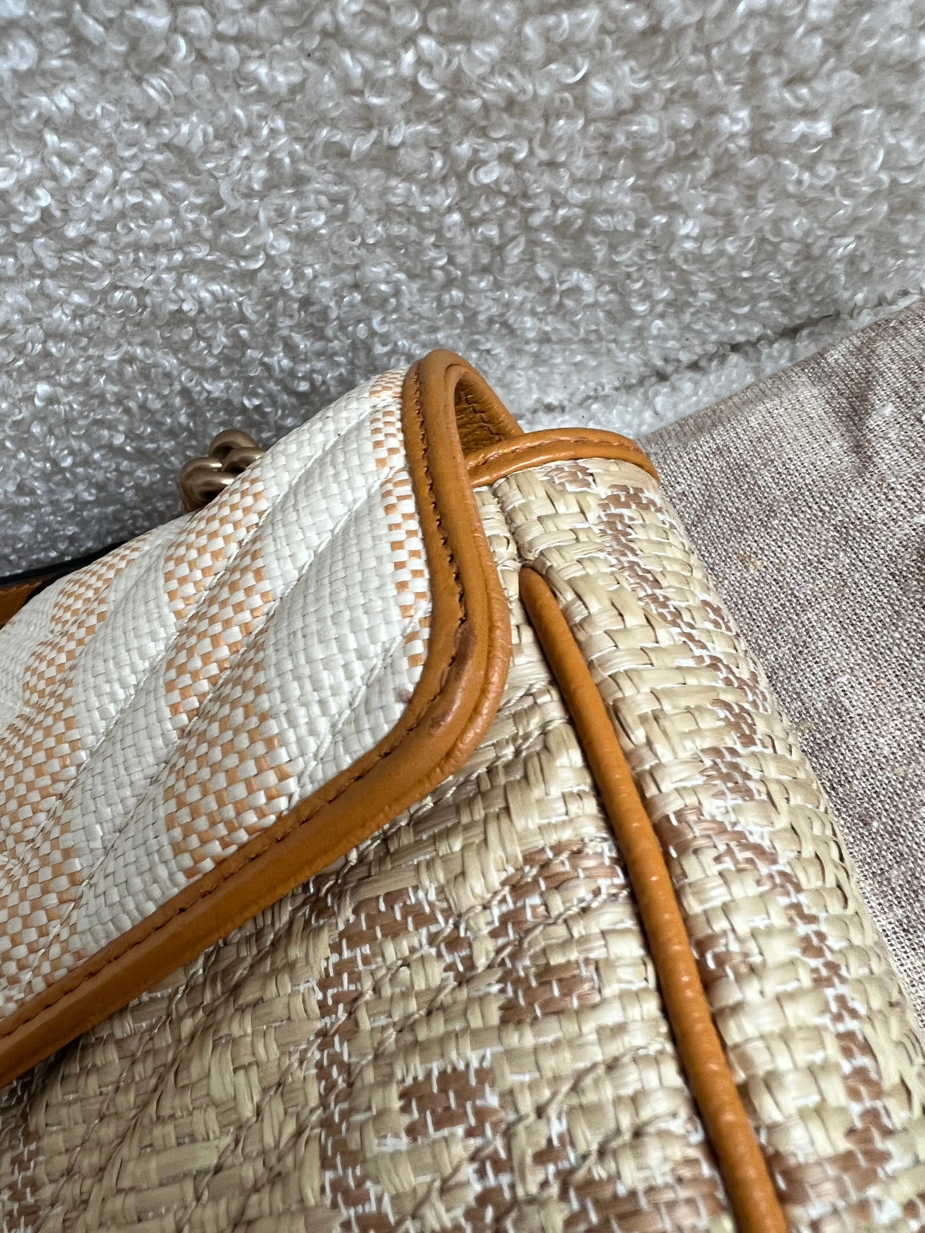 Gucci GG Beige Raffia Marmont Small Shoulder Bag (RRP £1,570)