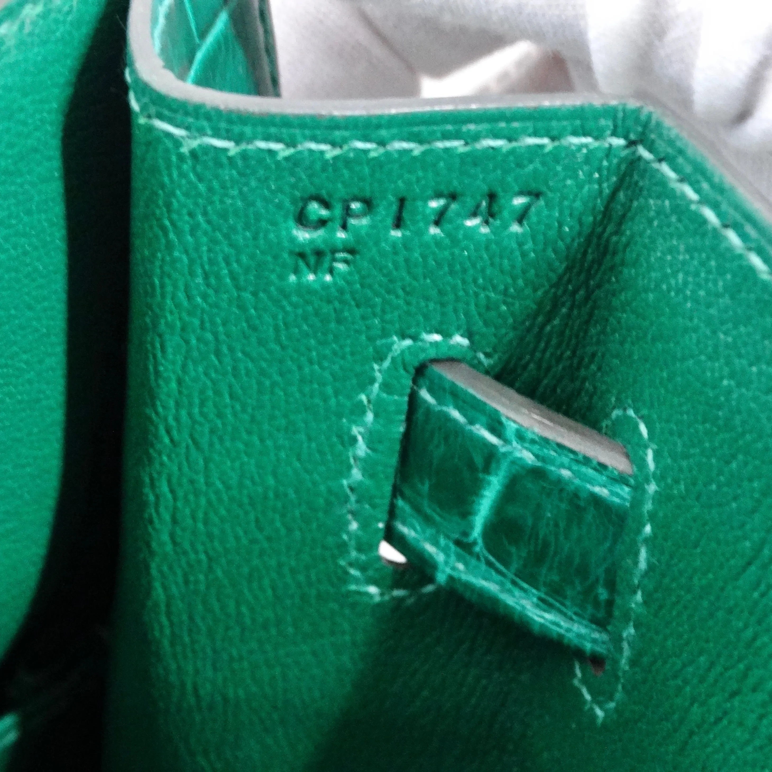 Hermes Kelly 34 cm Malachite Shiny Crocodile Porosus Gold Hardware