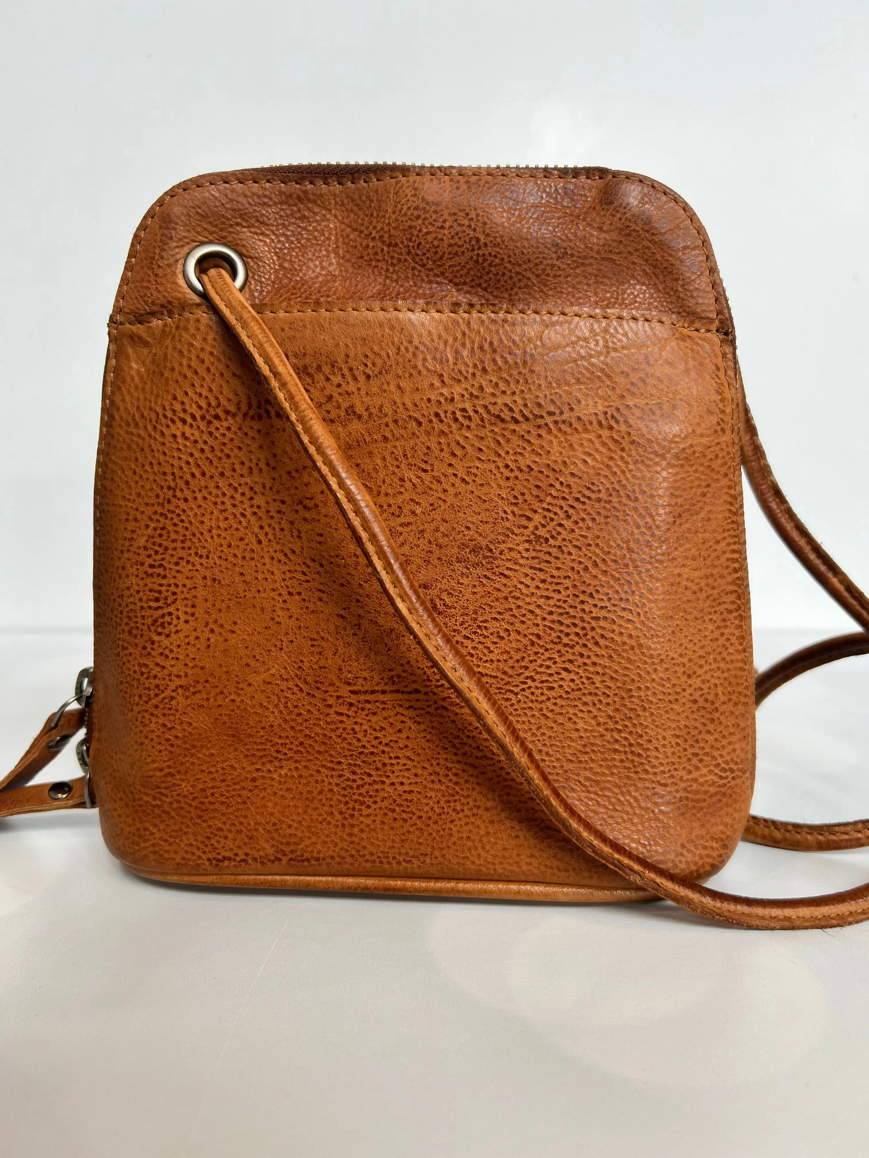 Lilly Crossbody