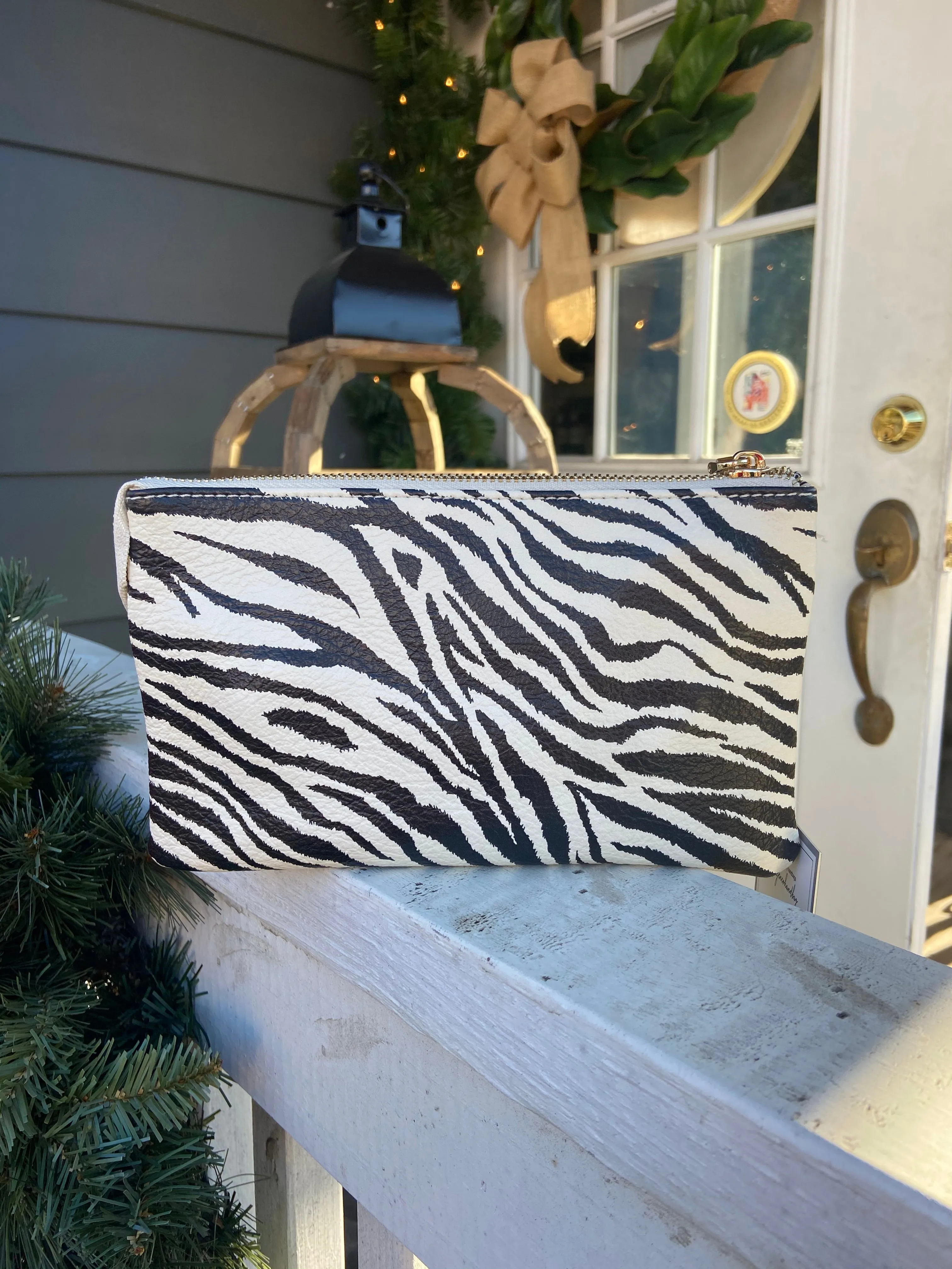 Liz Wristlet & Crossbody Handbag
