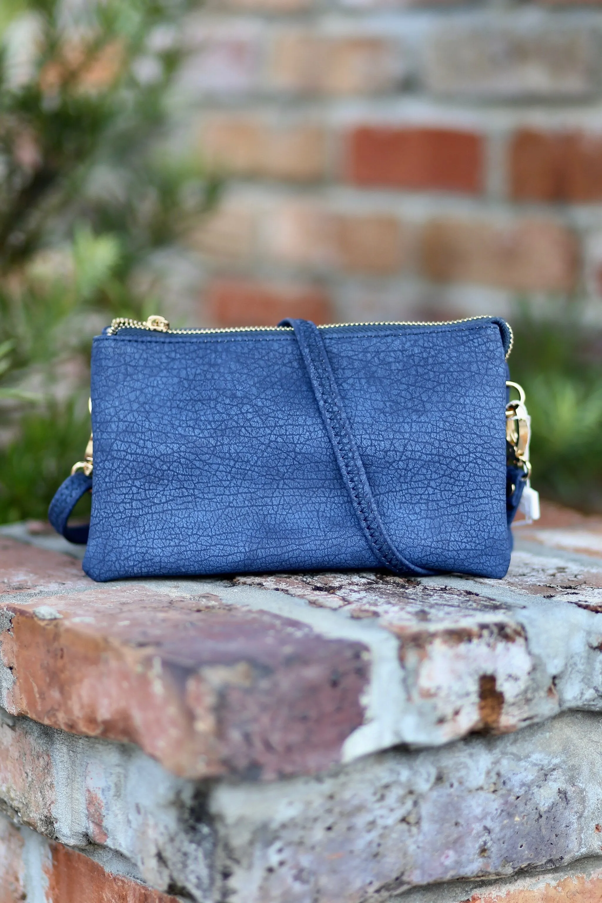Liz Wristlet & Crossbody Handbag