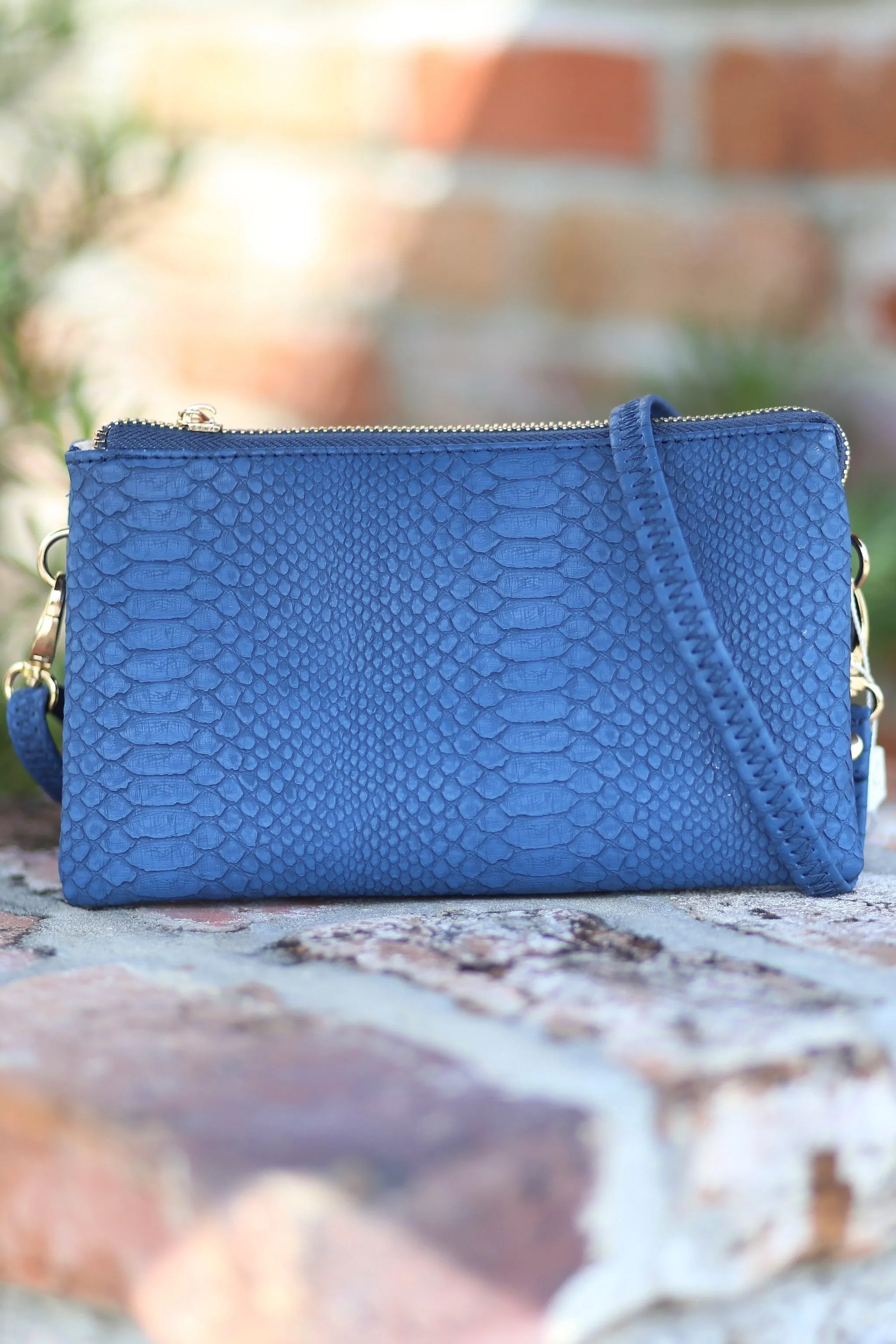 Liz Wristlet & Crossbody Handbag