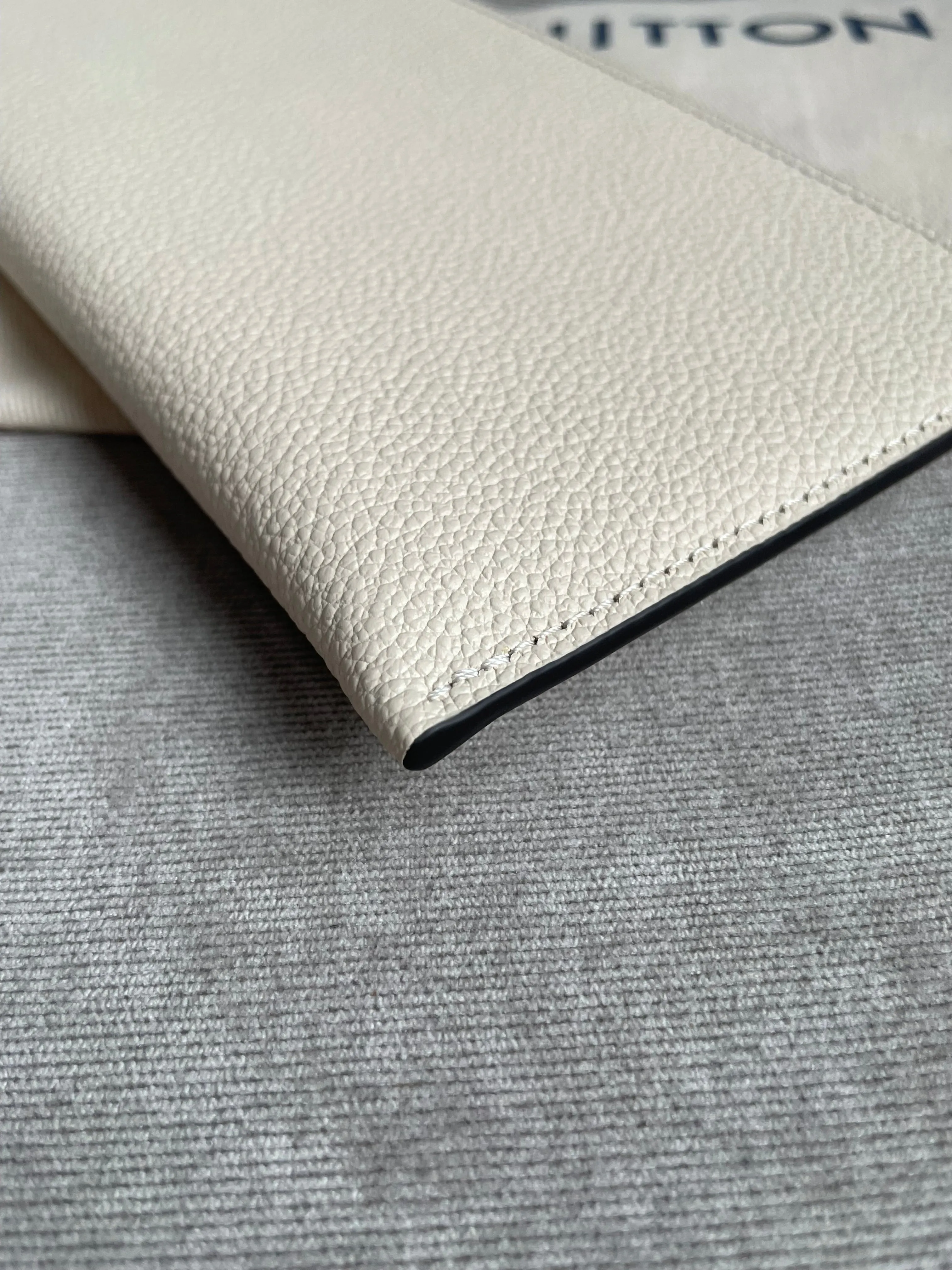 Louis Vuitton Felicie Pochette Cream Empreinte Monogram (RRP £1160)