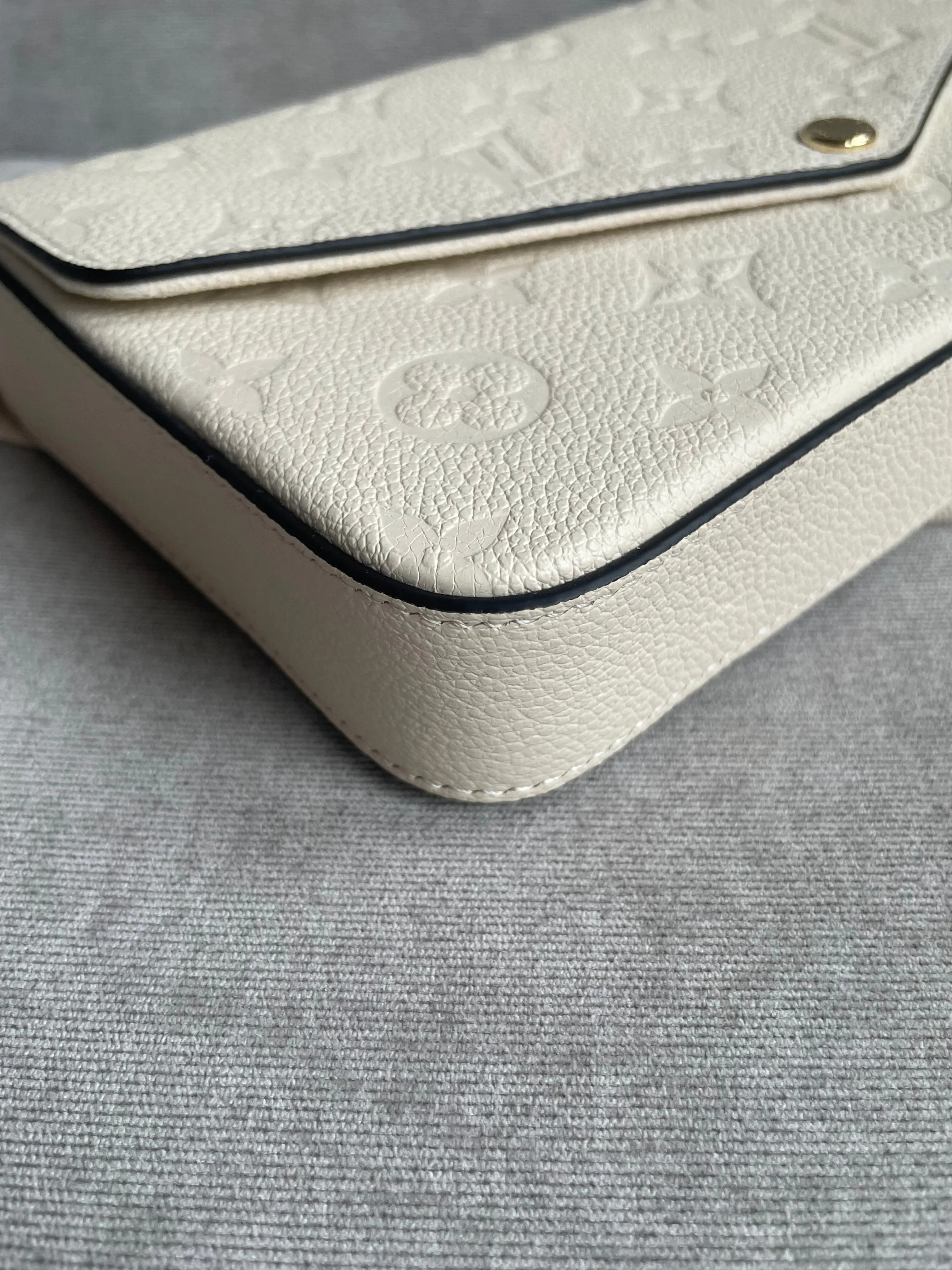 Louis Vuitton Felicie Pochette Cream Empreinte Monogram (RRP £1160)