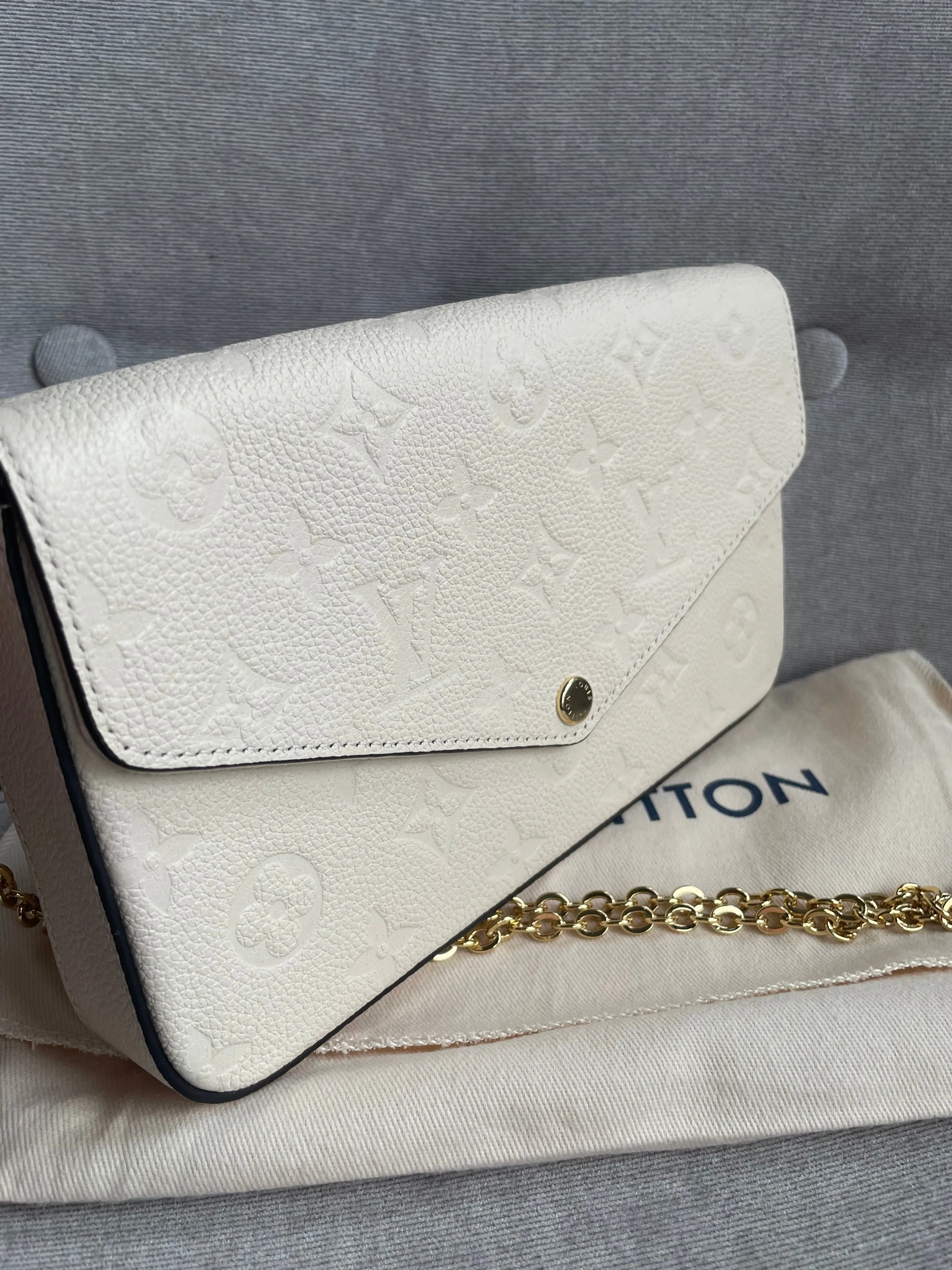 Louis Vuitton Felicie Pochette Cream Empreinte Monogram (RRP £1160)