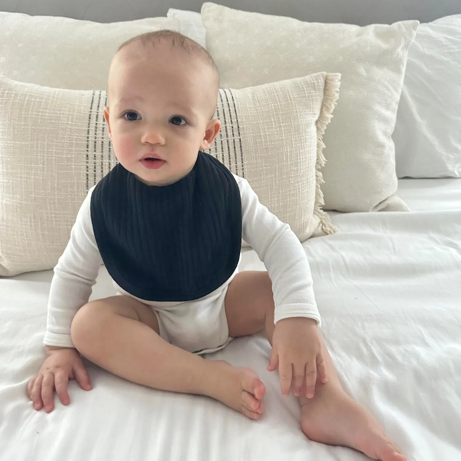Ribbed Square Bib