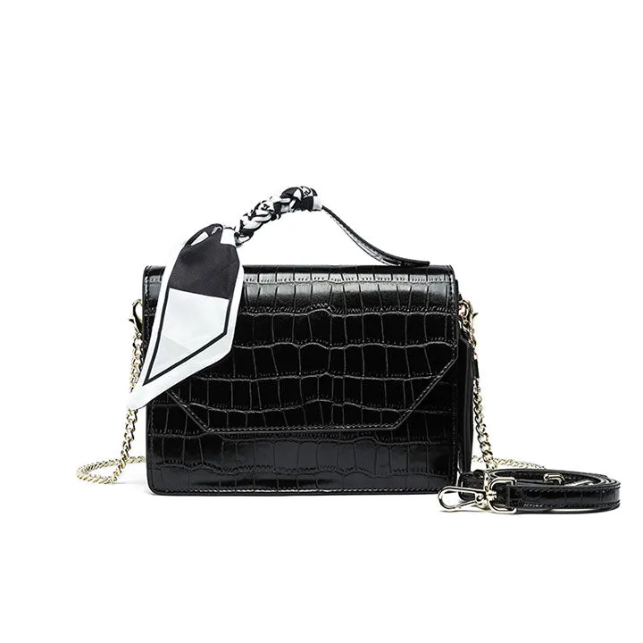 Sleek and Stylish Evening Bag BD 136