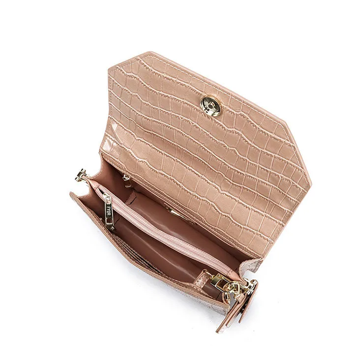 Sleek and Stylish Evening Bag BD 136