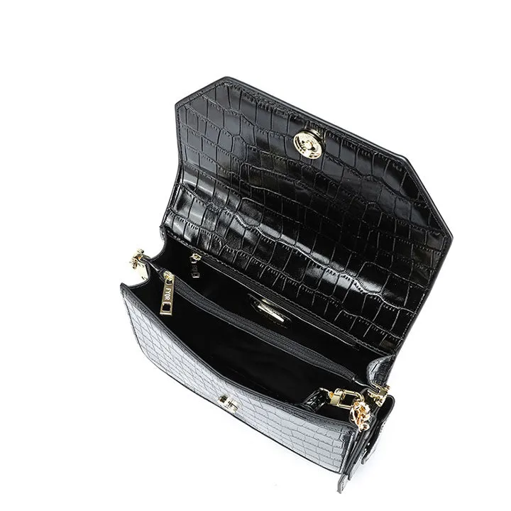 Sleek and Stylish Evening Bag BD 136