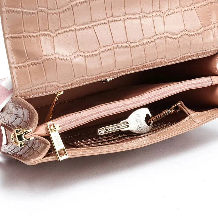Sleek and Stylish Evening Bag BD 136