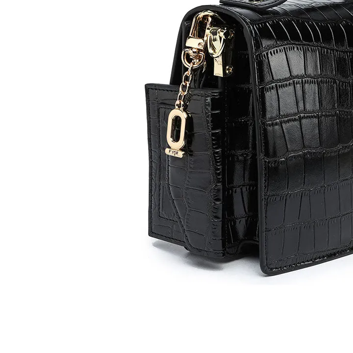 Sleek and Stylish Evening Bag BD 136